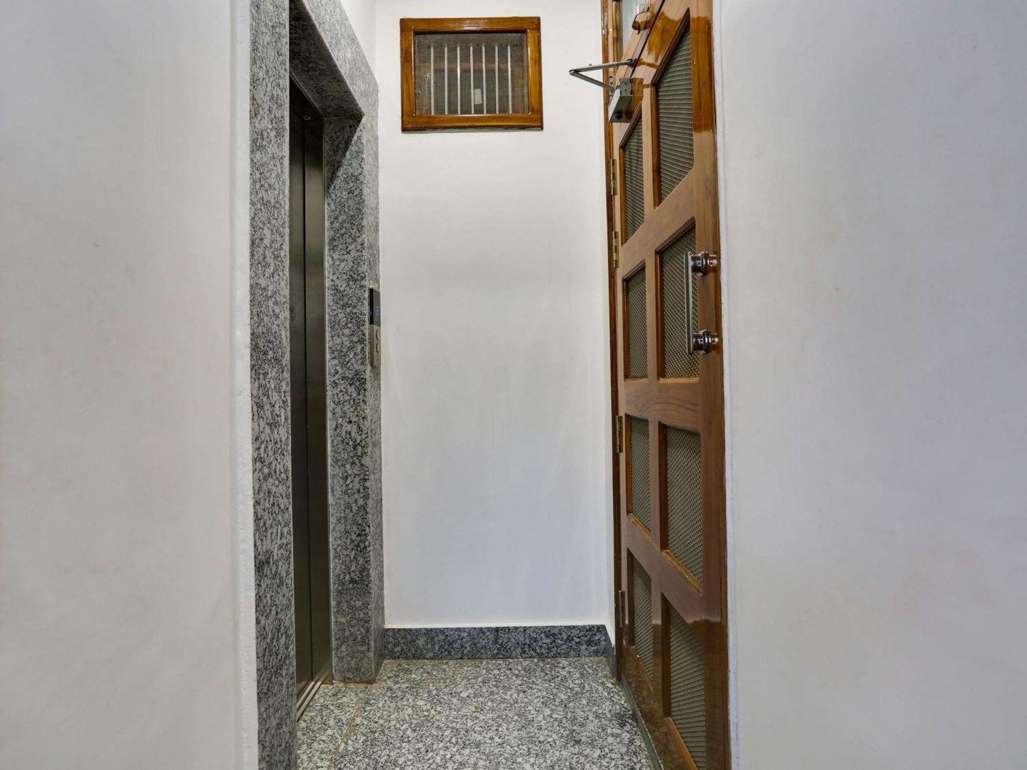 Collection O Sagar Inn Γκουργκάον Εξωτερικό φωτογραφία