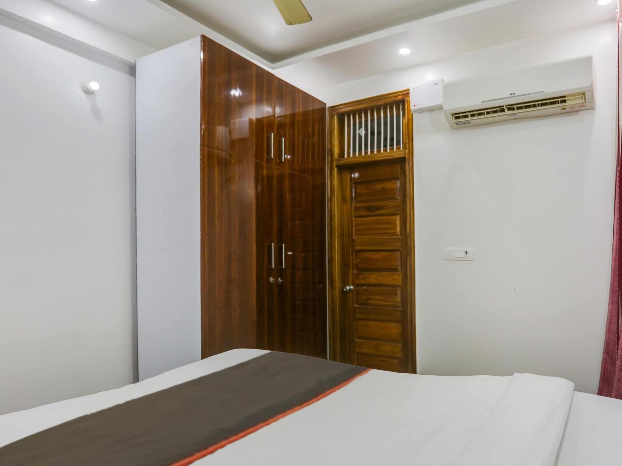 Collection O Sagar Inn Γκουργκάον Εξωτερικό φωτογραφία